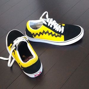 Vans Old Skool Peanuts Charlie Brown Sneakers